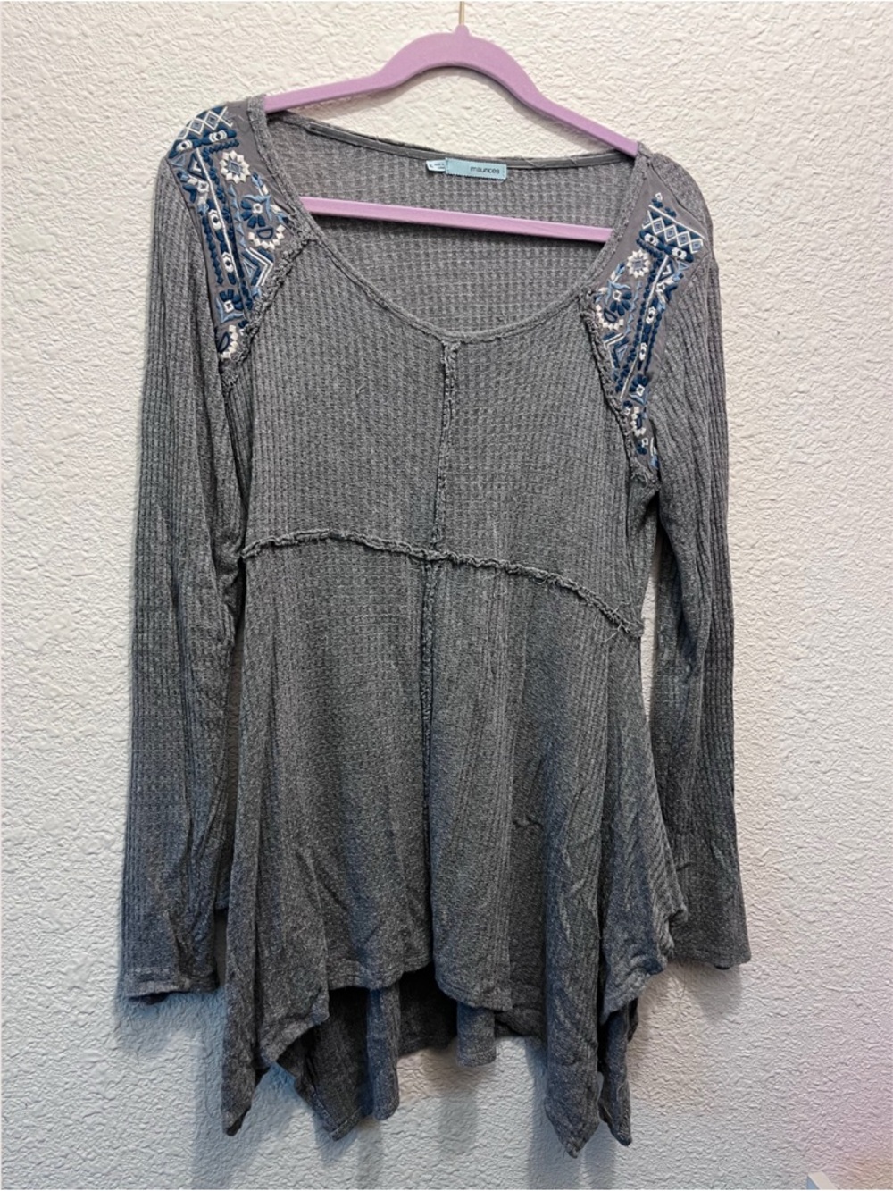 Maurices Gray Waffle-Knit Long Sleeve Tunic with Blue Embroidered Shoulders